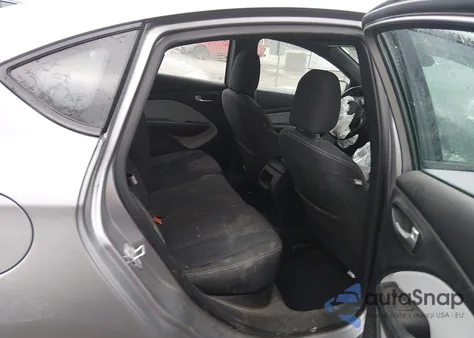 2016 Dodge Dart Sxt z USA, uszkodzony, nr VIN 1C3CDFBB4GD608081